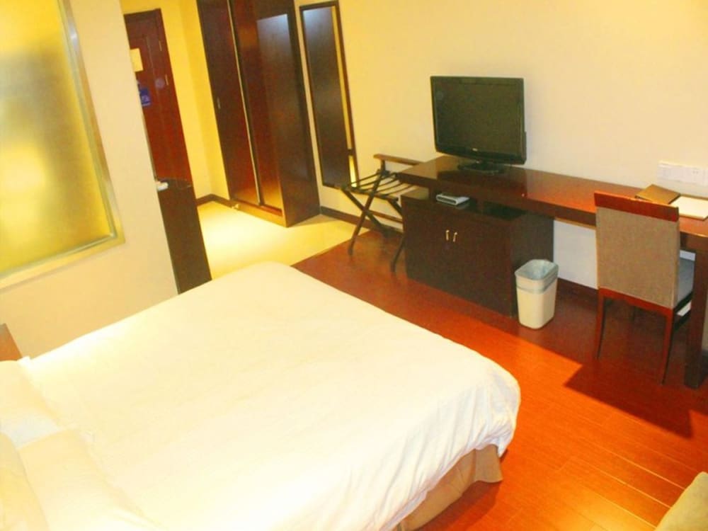 Фото GreenTree Inn Taizhou Jingjiang Jiangping Road Shanghai City Business Hotel