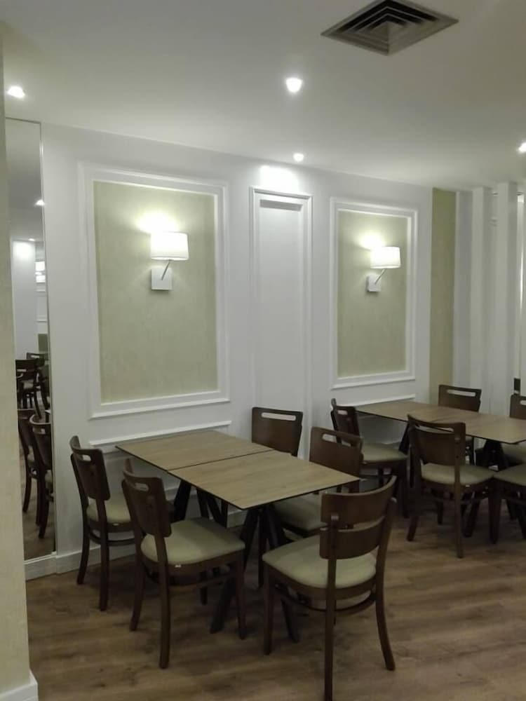 Фото Hotel Do Centro