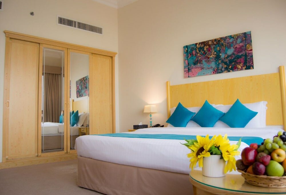 Фото Happy Days Hotel