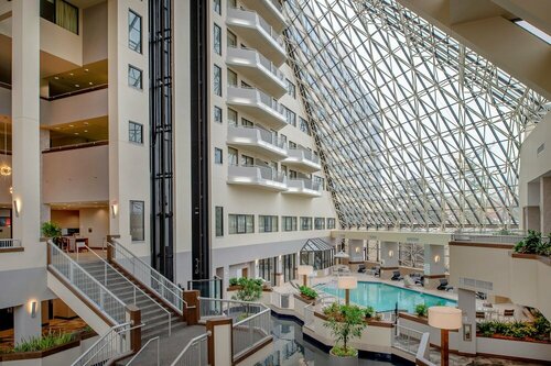 Гостиница Crowne Plaza St. Louis Airport, an Ihg Hotel