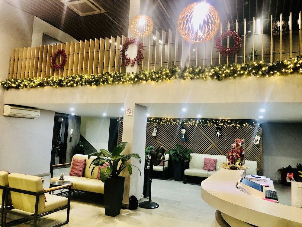 Фото Royal Dragon Boutique Hotel