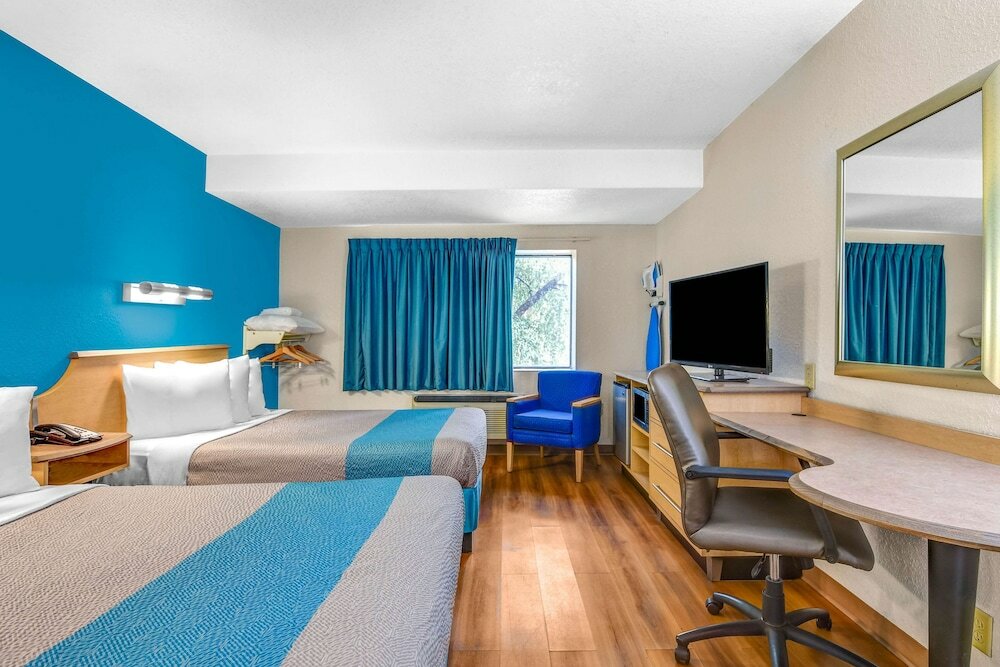 Фото Motel 6 Atlanta, Ga - Downtown