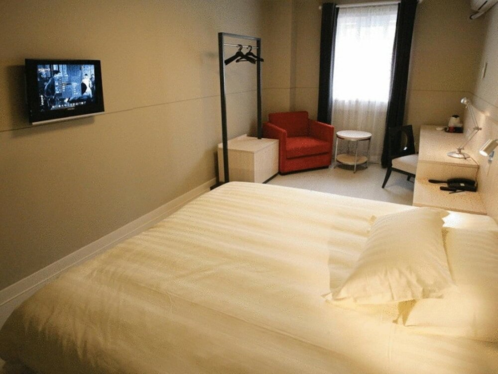 Фото Jinjiang Inn Changchun Train Station North Square