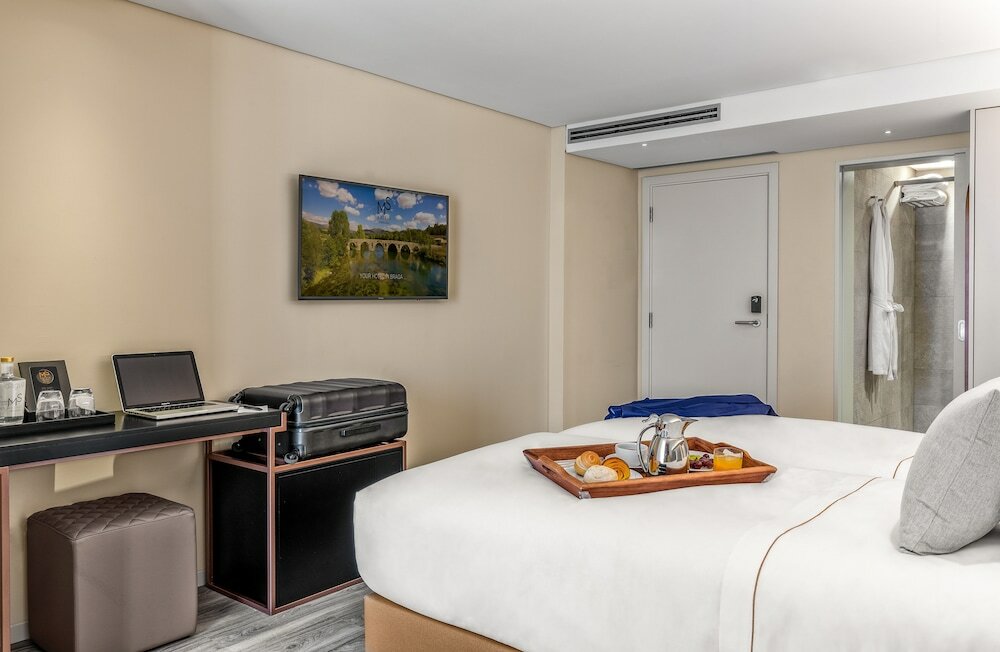 Фото Hotel Moon & Sun Braga