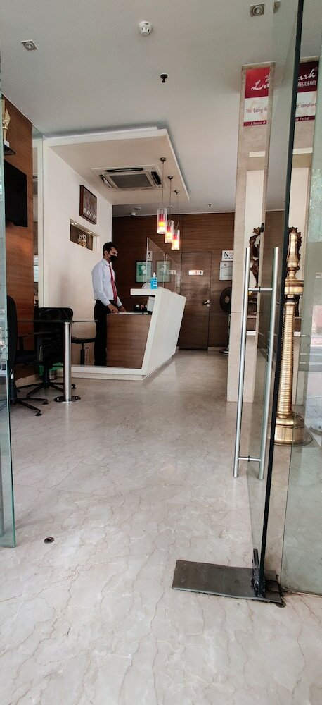 Фото Landmark Residency