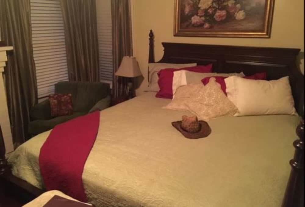 Фото Rosen House Inn