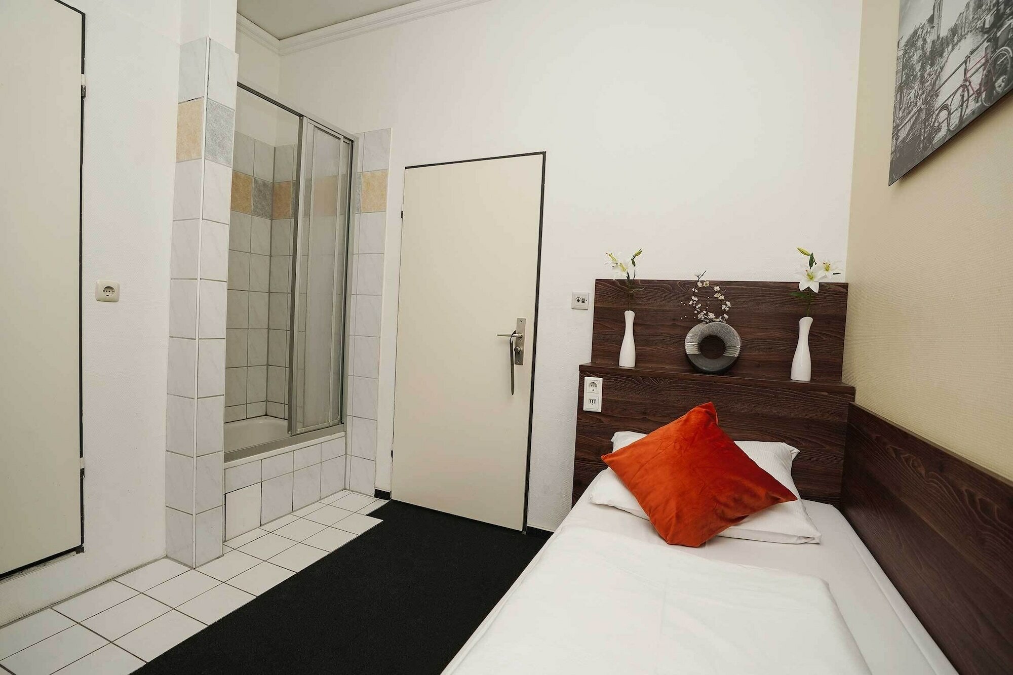 Фото Metro Hotel Frankfurt City by Trip Inn