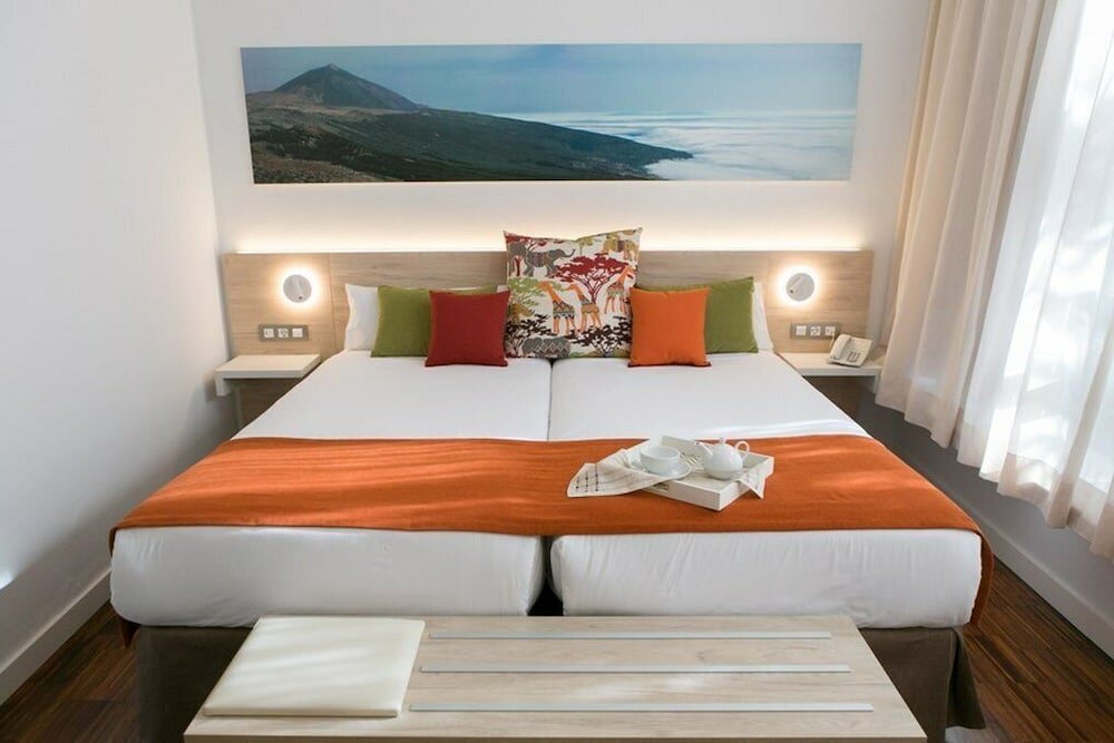 Фото Hotel Escuela Santa Cruz