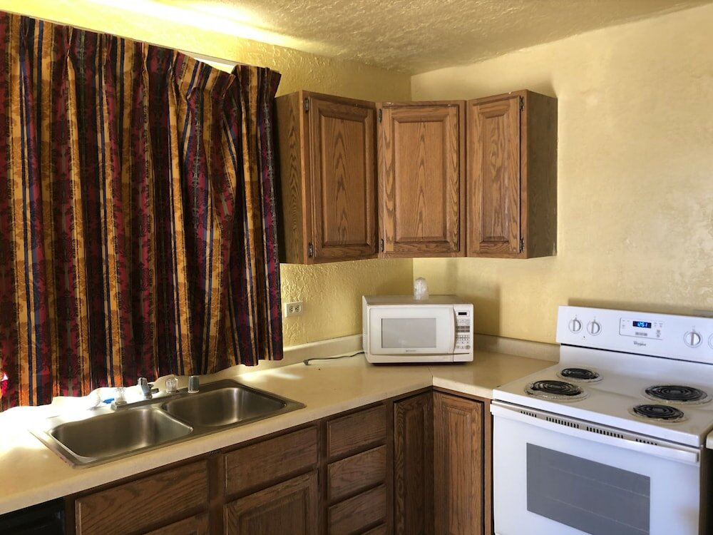 Фото Economy Inn