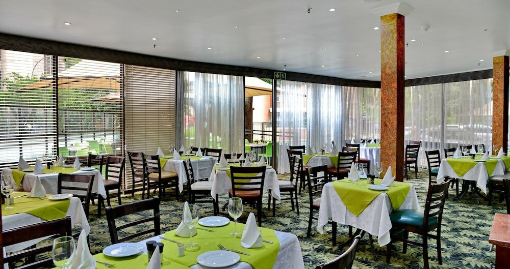 Фото ANEW Hotel Parktonian Johannesburg