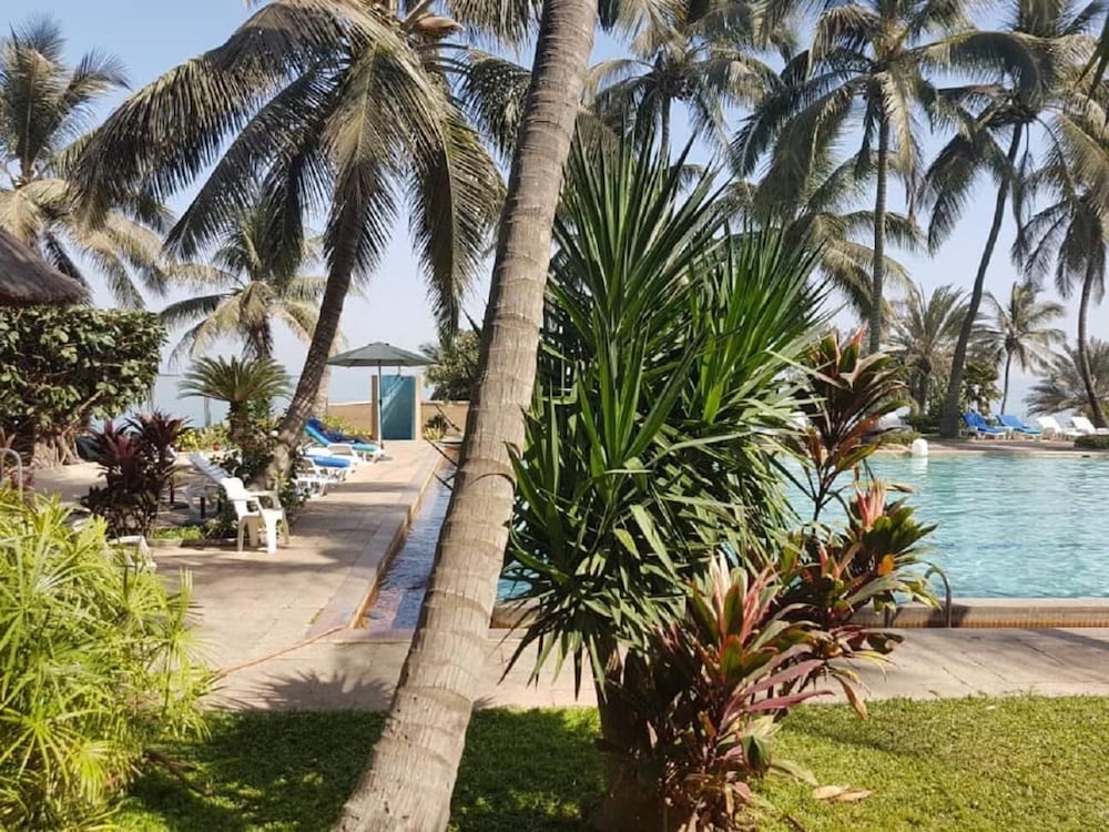 Фото Hotel Jardin Savana Dakar