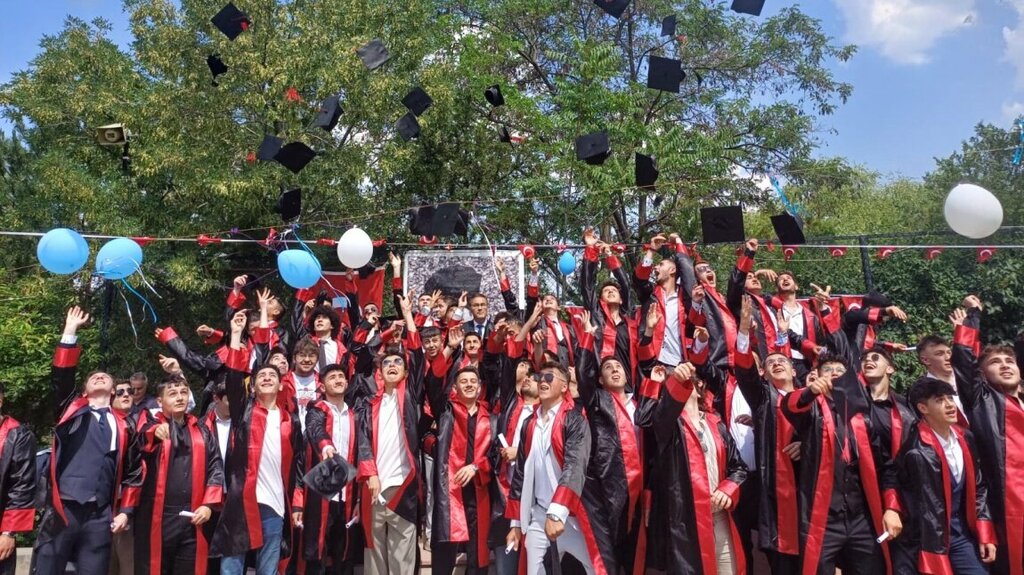 تعليم ثانوي Balgat Vocational And Technical Anatolian Lyceum ، أنقرة، صورة