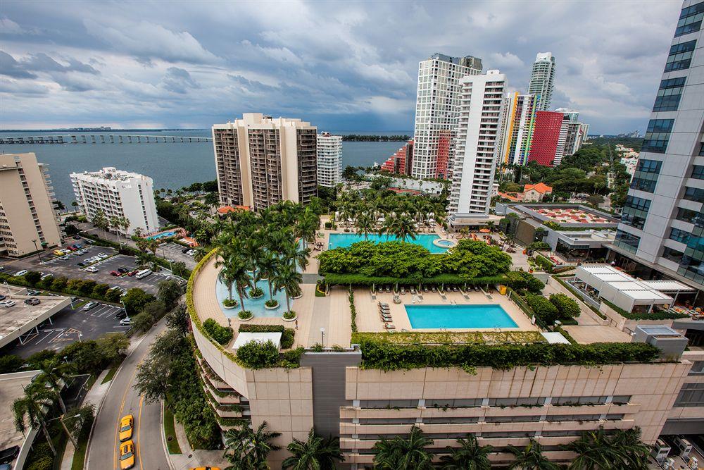 Фото Fortune House Hotel Suites