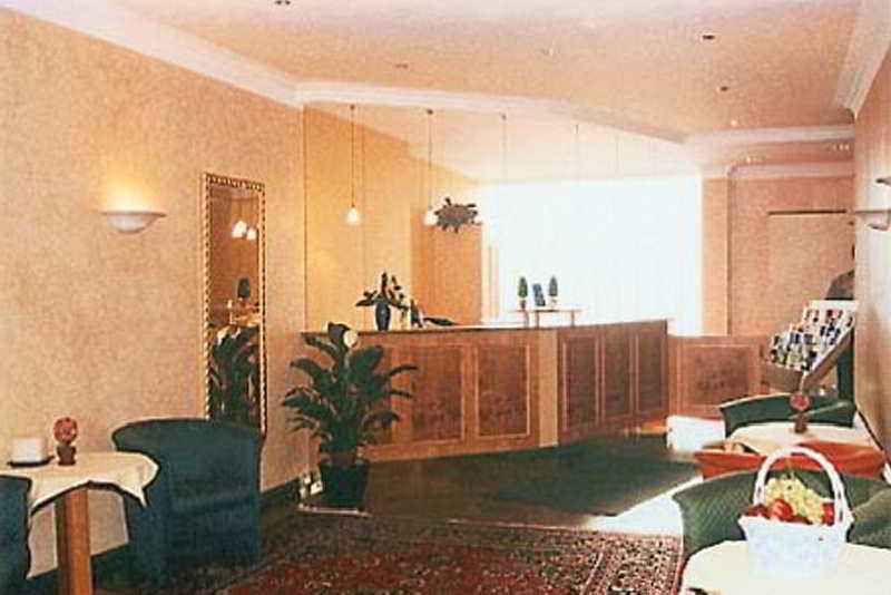 Фото Smart Stay Hotel Schweiz