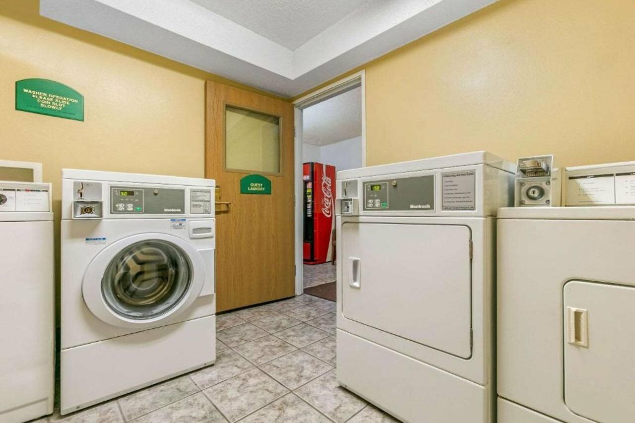 Фото Quality Inn near Monument Health Rapid City Hospital