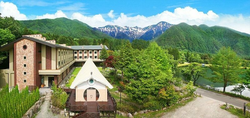Гостиница Komagane Kogen Resort Linx