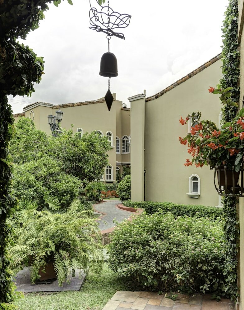 Фото Casa Conde Hotel & Suites