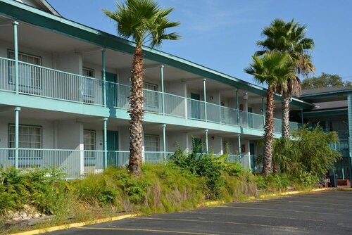 Гостиница Stay Express Inn Near Ft. Sam Houston в Сан-Антонио