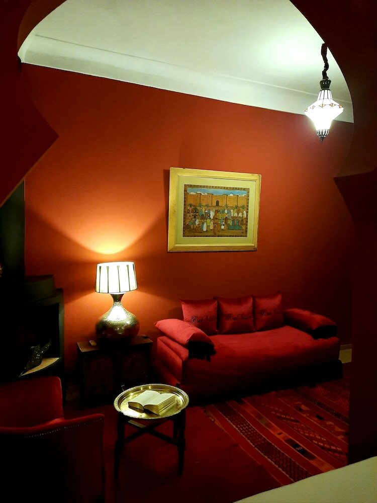 Фото Riad Irhalne