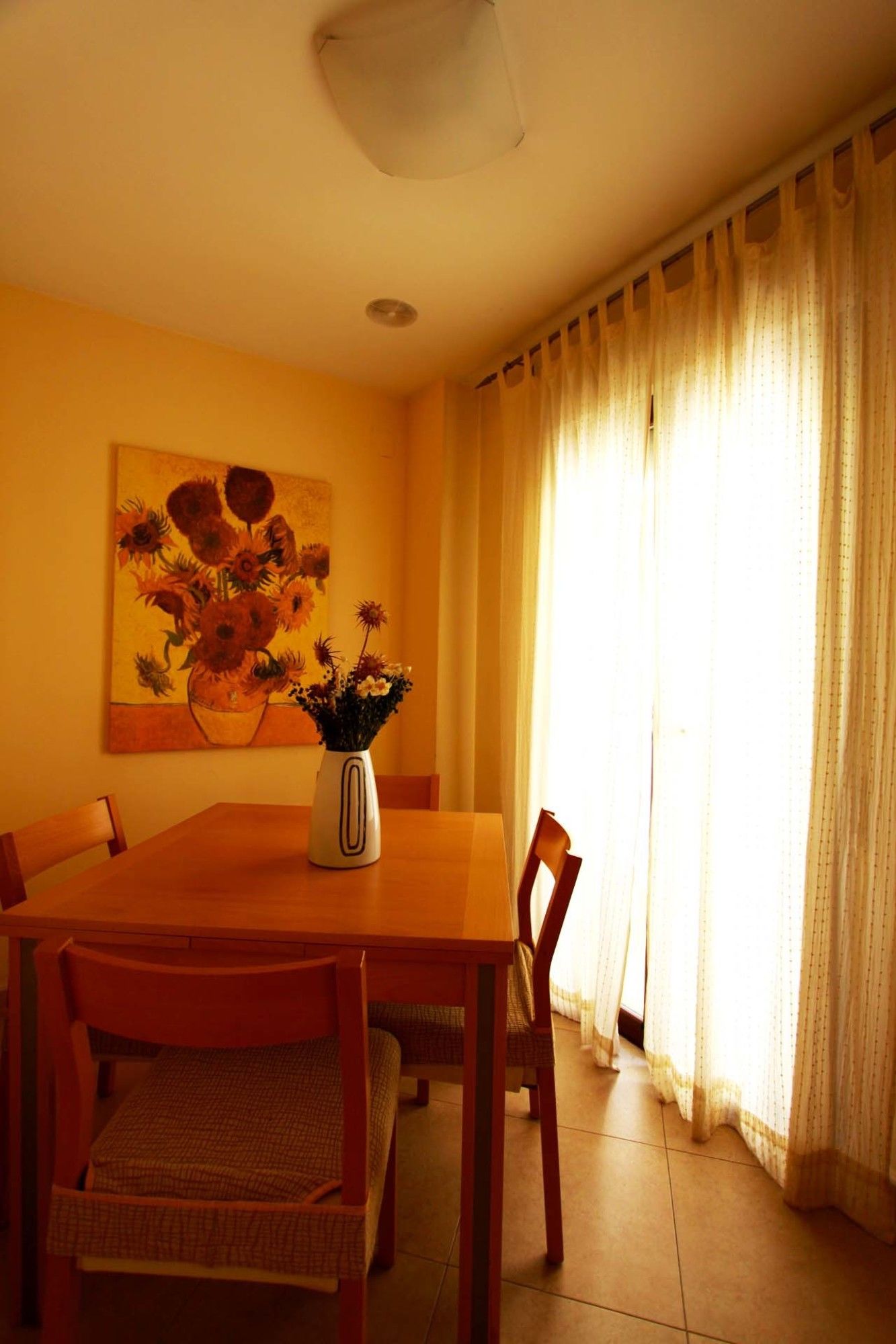 Фото Apartamentos Turísticos Centro
