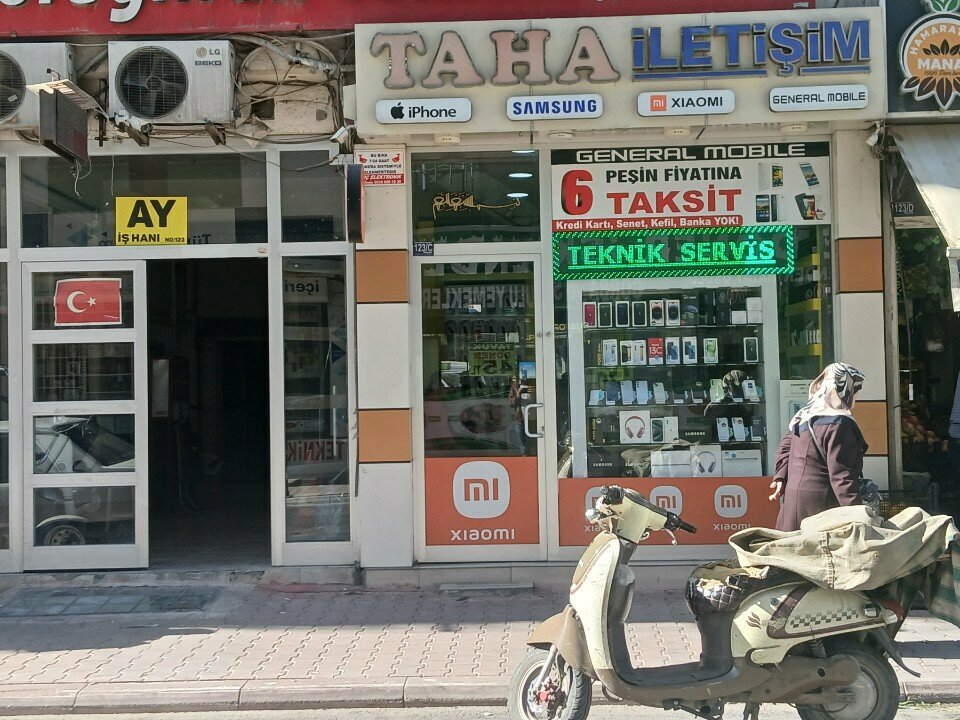 Mobile phone store Taha İletişim, Konya, photo