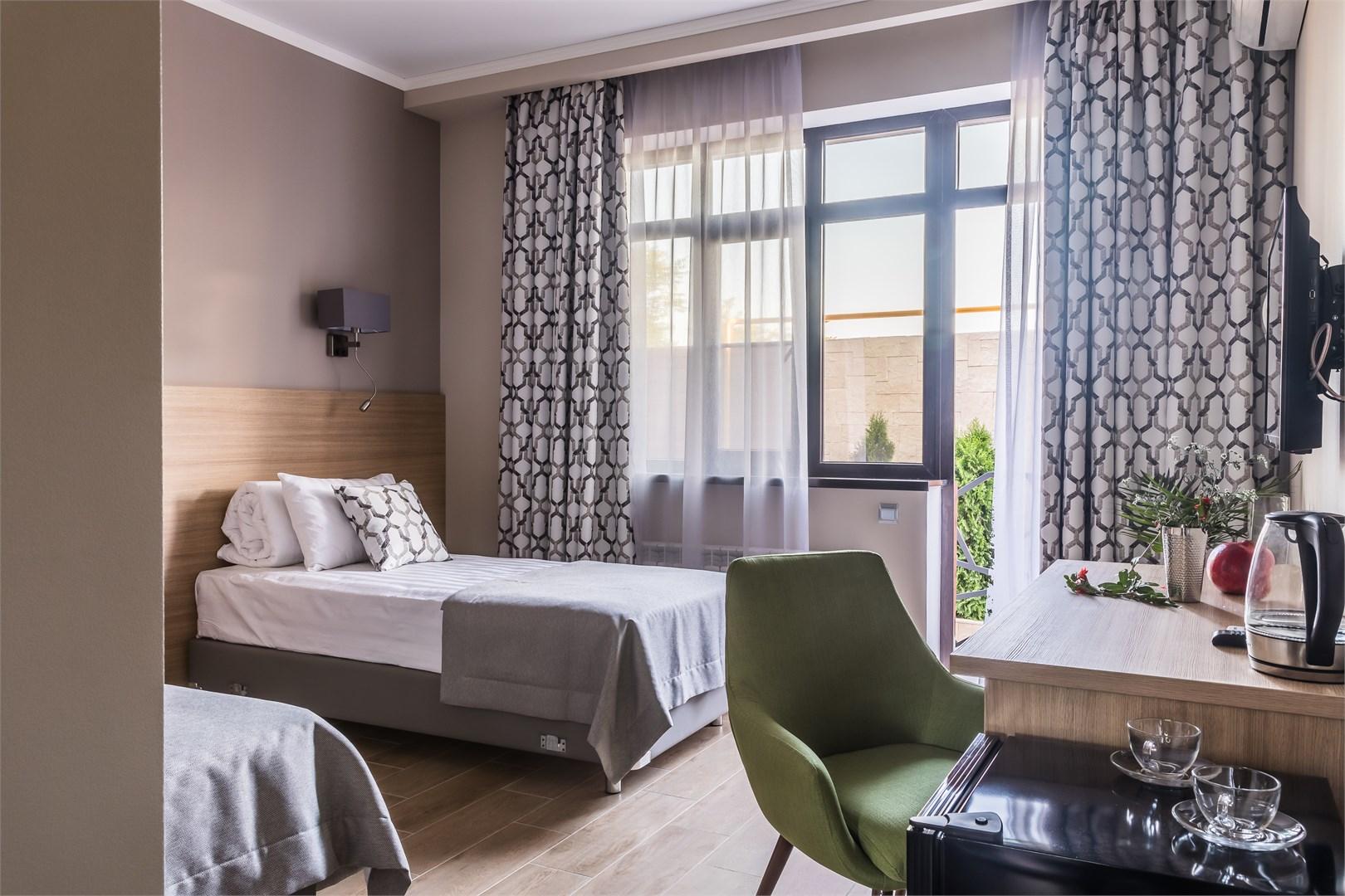 Фото отеля 3