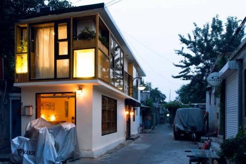 Welcome Home Courtyard-Black Boutique