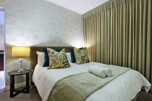 Апартаменты ITC Hospitality Group Two Bedrooms Metropollis Building в Кейптауне