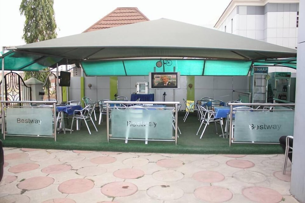 Фото отеля 5