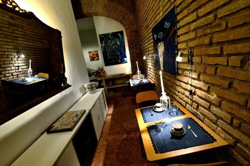 Гостиница Caesar's Rooms в Риме
