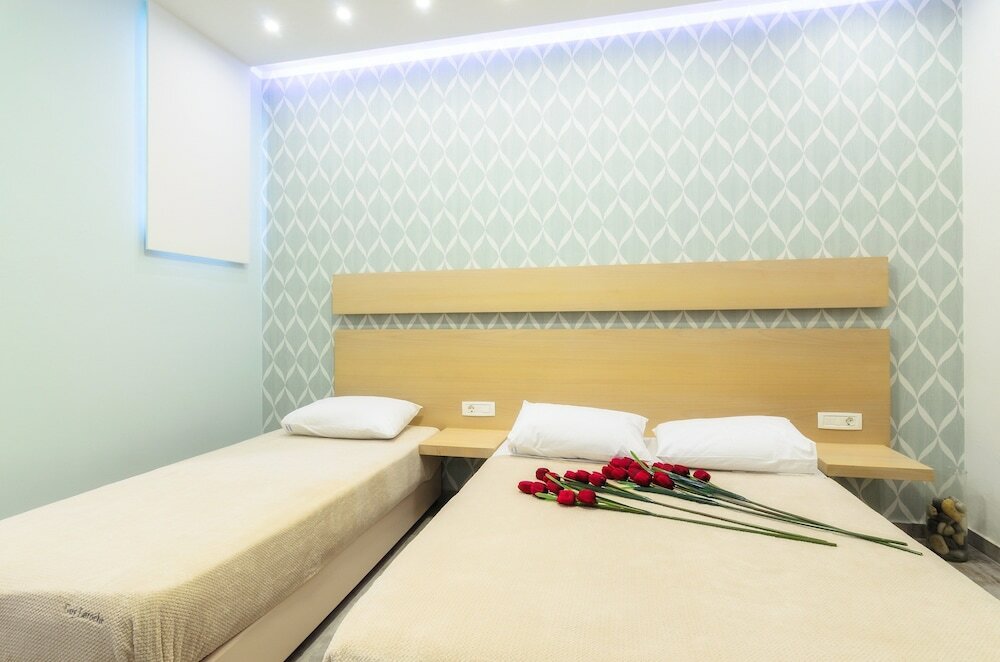 Фото Sea View Studios & Apartments