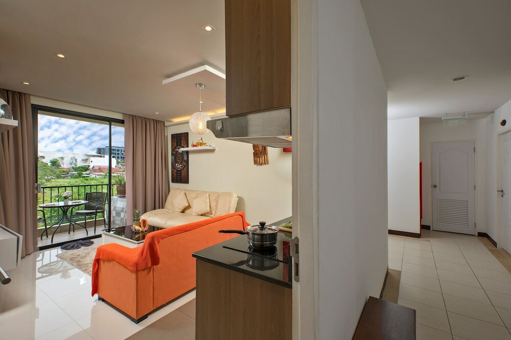 Фото The Lago Apartments by Tropiclook