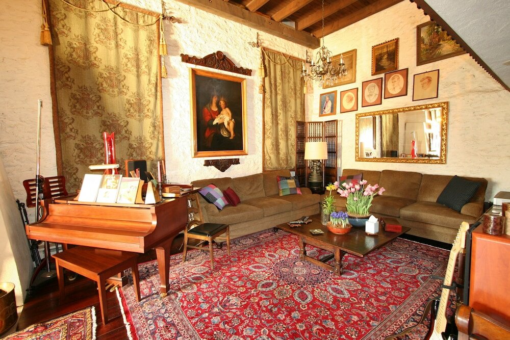 Фото Alpenhof Bed and Breakfast