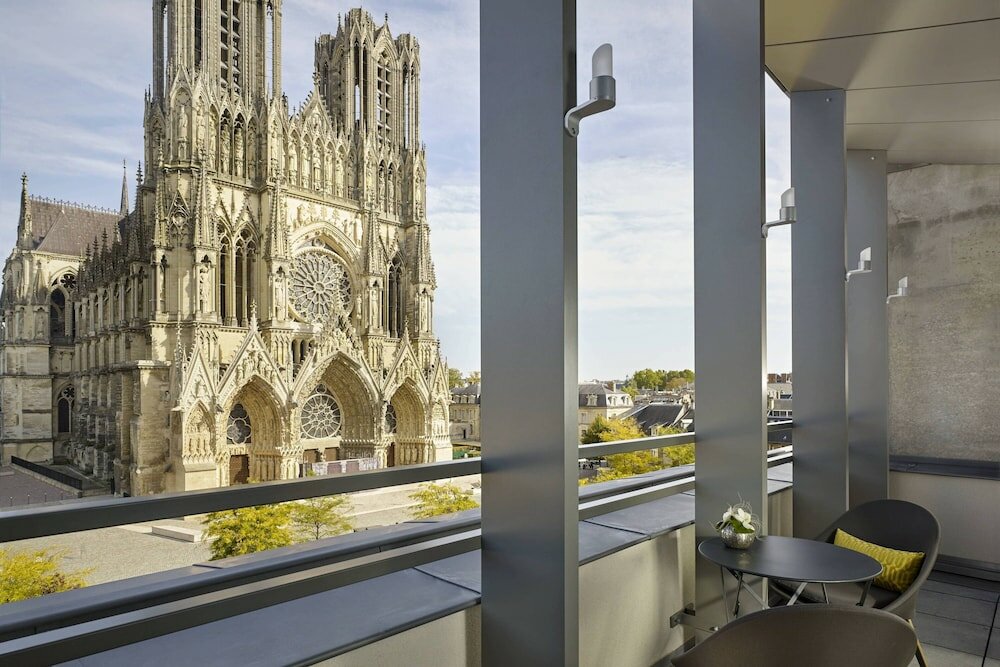 Фото La Caserne Chanzy Hotel & SPA, Autograph Collection