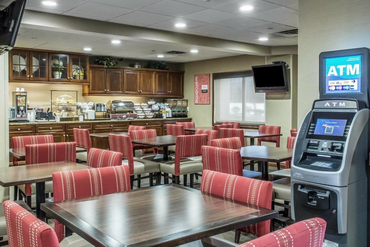 Фото Comfort Inn Medford - Long Island