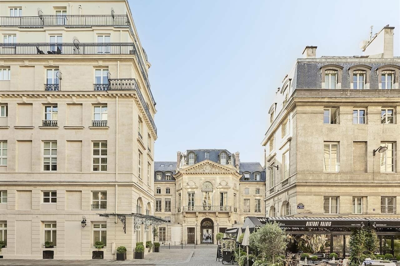 Фото Grand Hotel Du Palais Royal