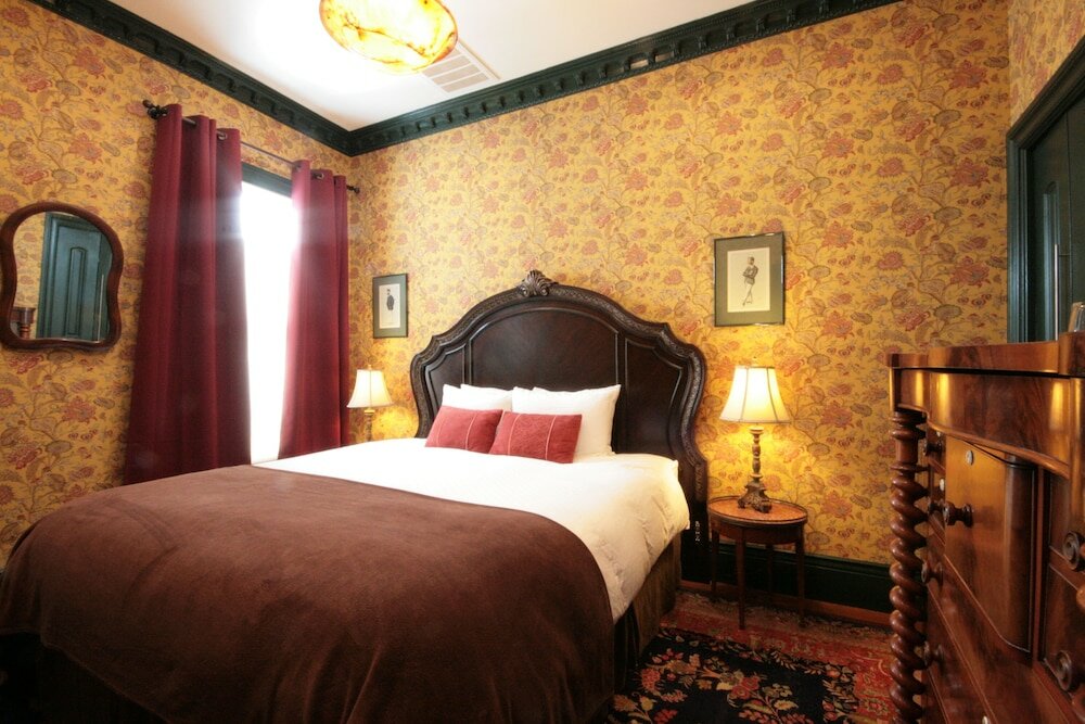 Фото Monte Cristo Bed and Breakfast