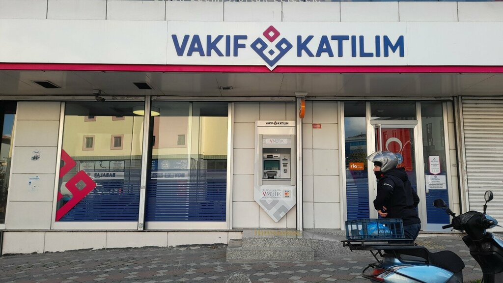 بنك Vakif Katilim Zeytinburnu Branch ، اسطنبول، صورة
