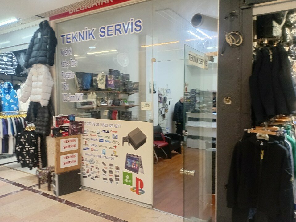 Computer repairs and services Computer Market, Istanbul, photo