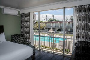 Гостиница Travelodge by Wyndham Monterey Bay