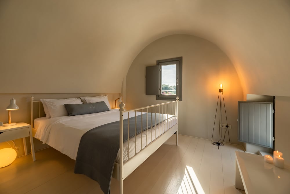 Фото 270 Oia's View