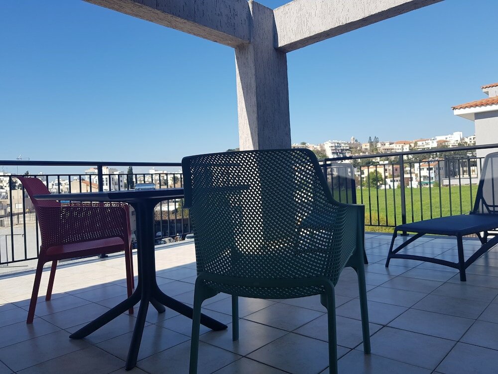 Фото Valentinos Apartments