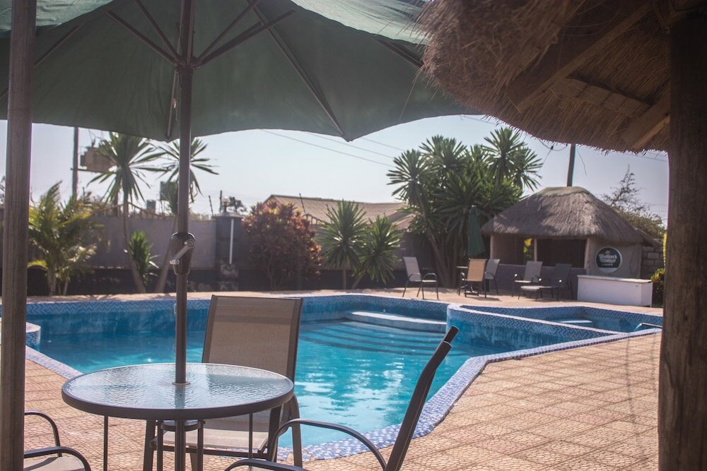 Фото Leget Lodges & Gardens