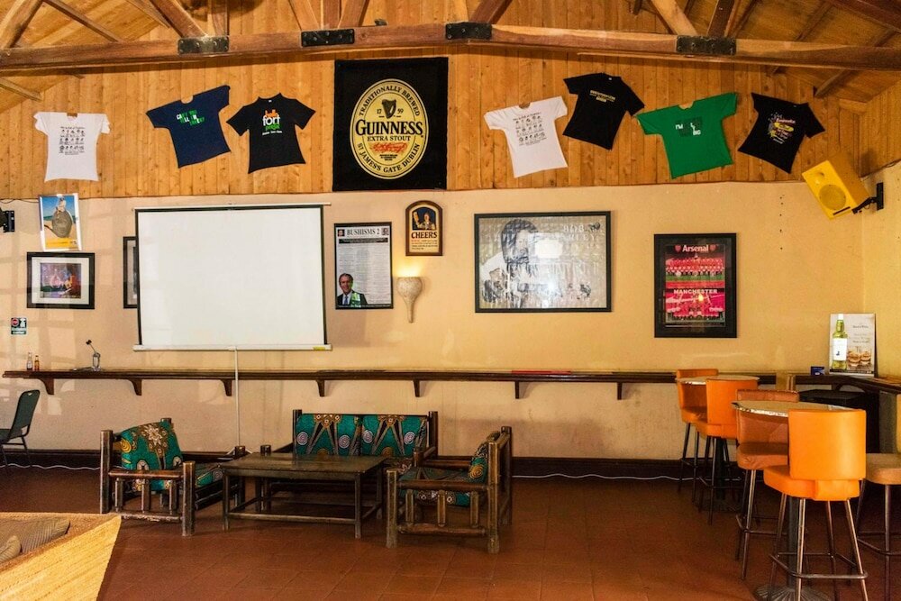 Фото Mountains of the Moon Hotel