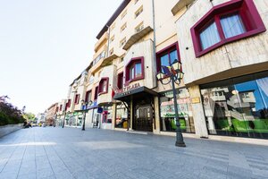 Гостиница Daily Plaza Hotel