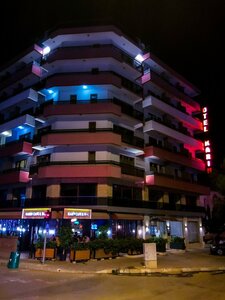 Karin Ticari Hotel (Aydın, Nazilli, Hürriyet Cad., 225), hotel