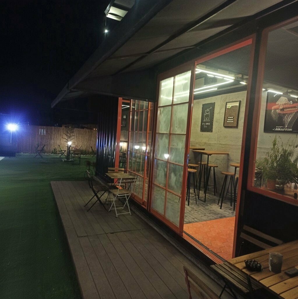 Cafe The Coffiest, Defne, photo