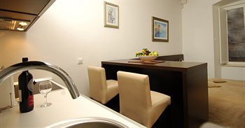 Фото Celenga Apartments