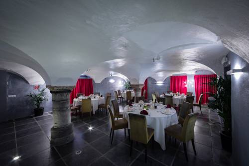 Фото Ghent River Hotel