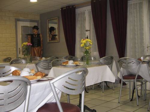 Фото Logis Hôtel Atoll